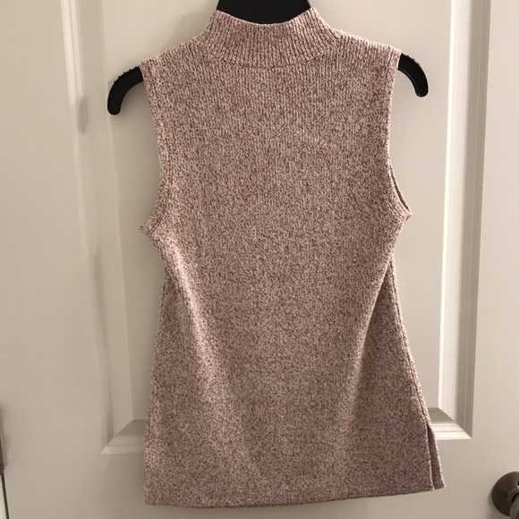 Sleeveless sweater by WHBM - Picture 3 of 9